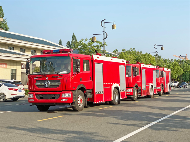 冬天里的一把火前奏消防車：程力消防車型介紹
