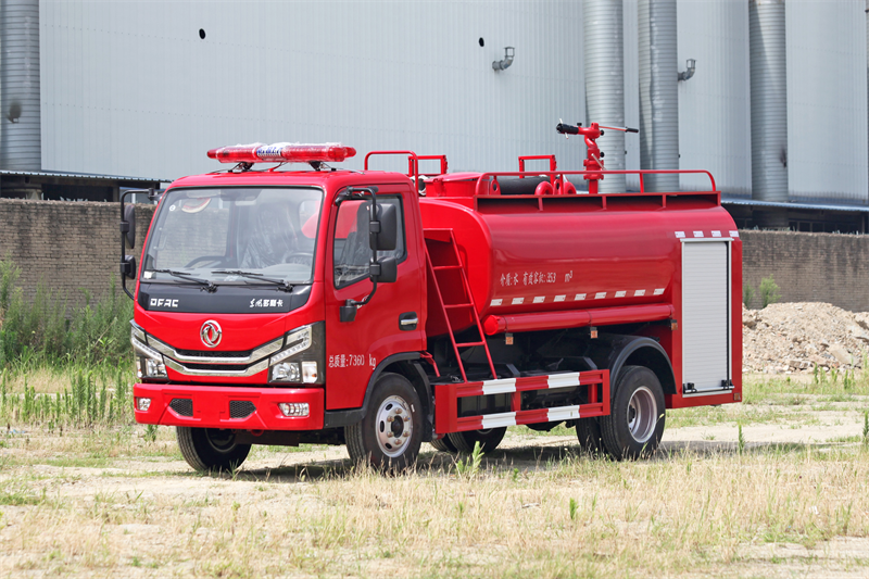 關(guān)于水罐消防車
