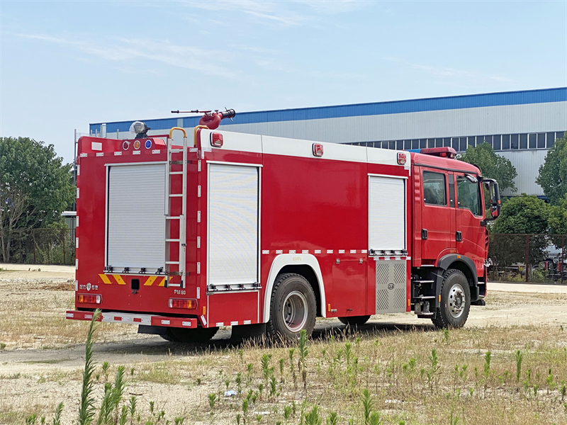 地面承載力消防車
